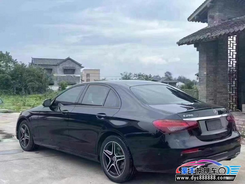 23年奔驰E轿车抵押车出售