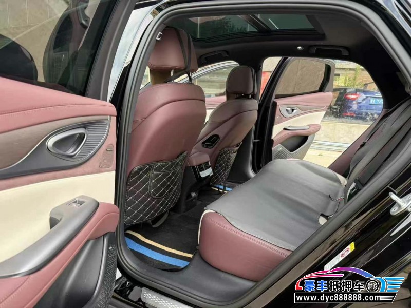 24年比亚迪海豹轿车抵押车出售