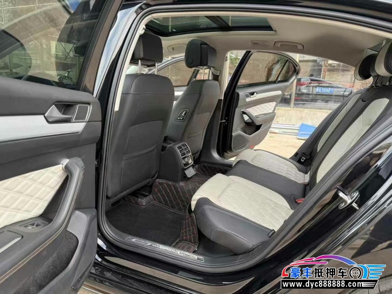 23年大众迈腾轿车抵押车出售