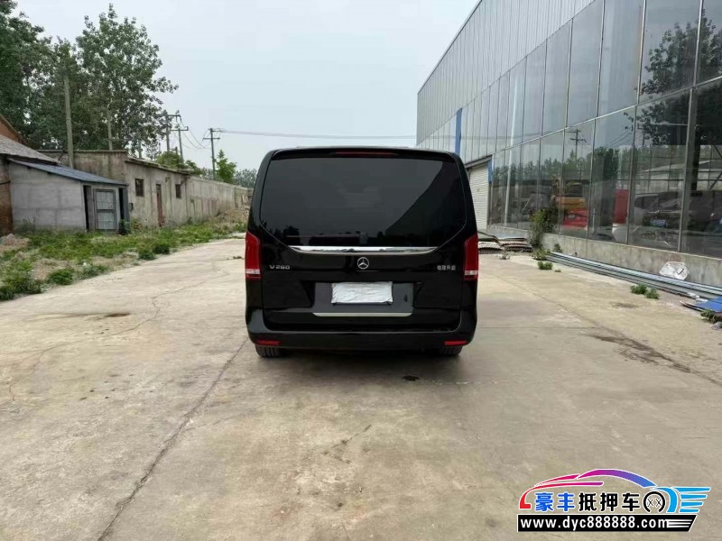 23年奔驰V轿车抵押车出售