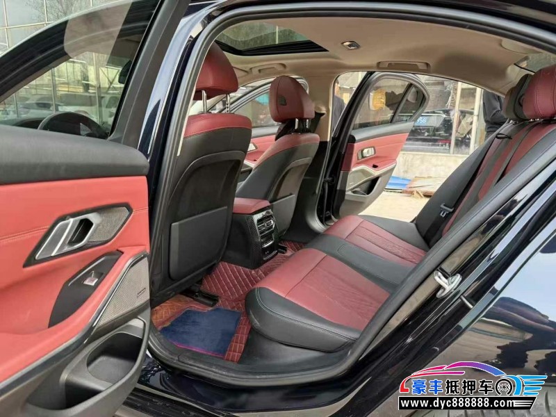 21年宝马3系轿车抵押车出售