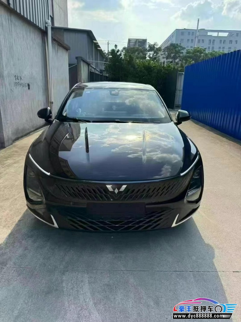 24年五菱星光轿车抵押车出售