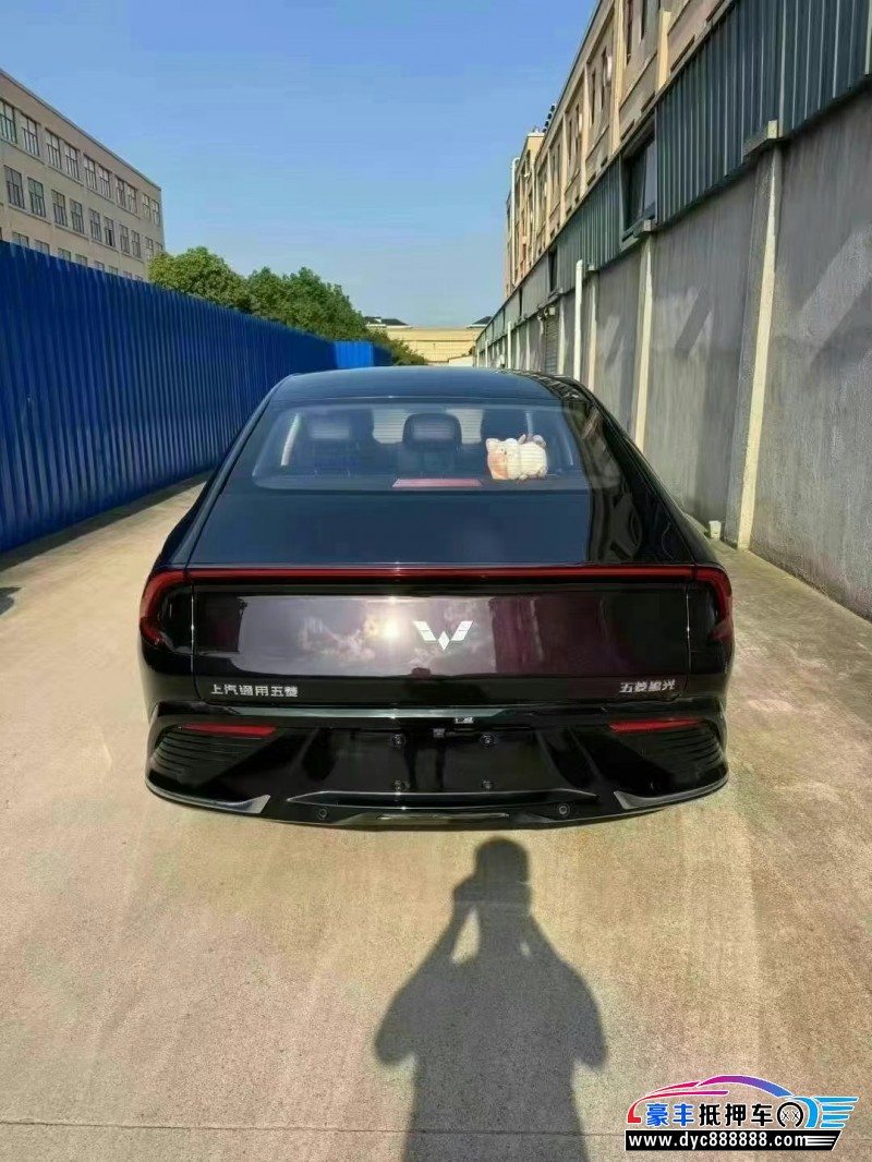 24年五菱星光轿车抵押车出售