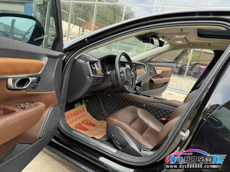 20年沃尔沃S90轿车抵押车出售