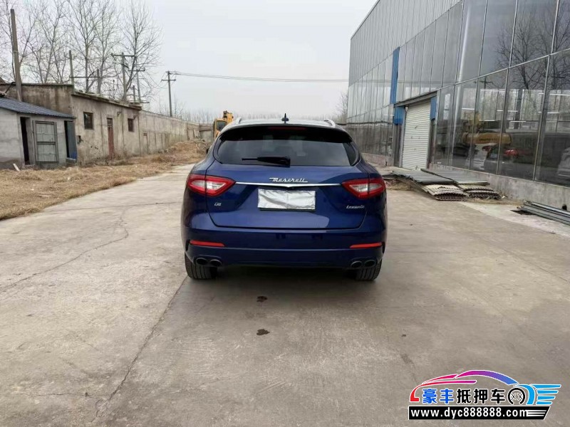 18年玛莎拉蒂莱万特轿车抵押车出售