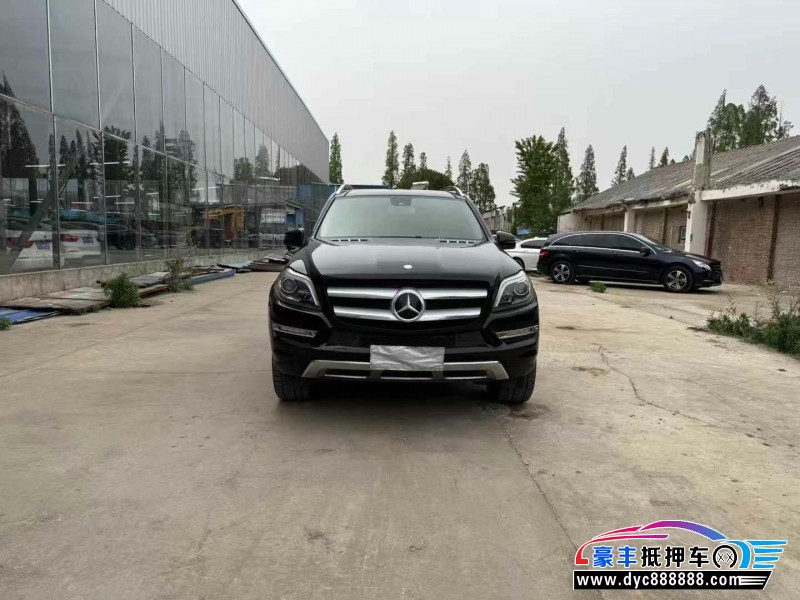 16年奔驰GLS轿车抵押车出售