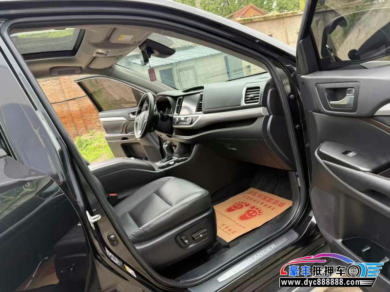 21年丰田汉兰达轿车抵押车出售