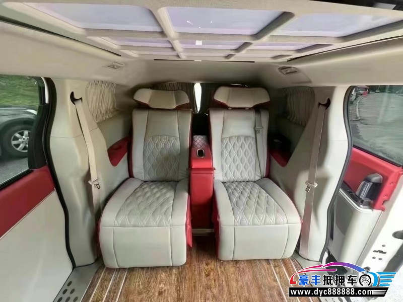 21年别克GL8轿车抵押车出售