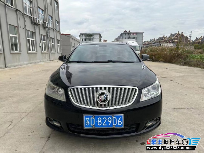 12年别克君越轿车抵押车出售