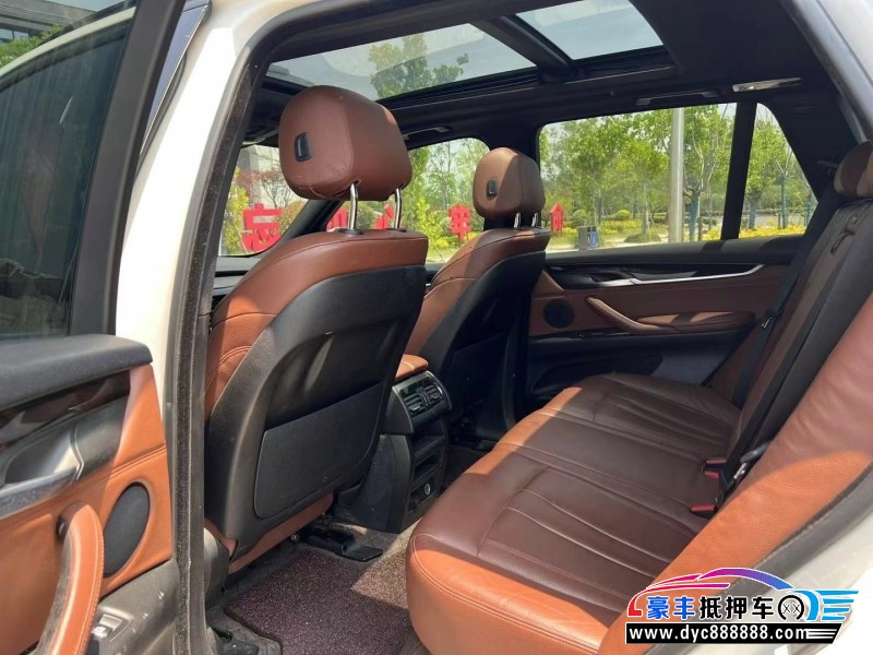 14年宝马X5轿车抵押车出售