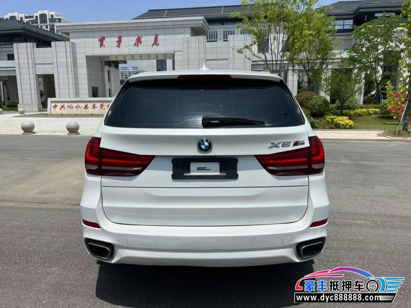 14年宝马X5轿车抵押车出售
