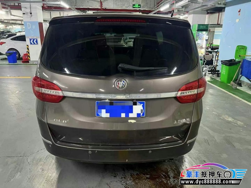 16年别克GL8轿车抵押车出售