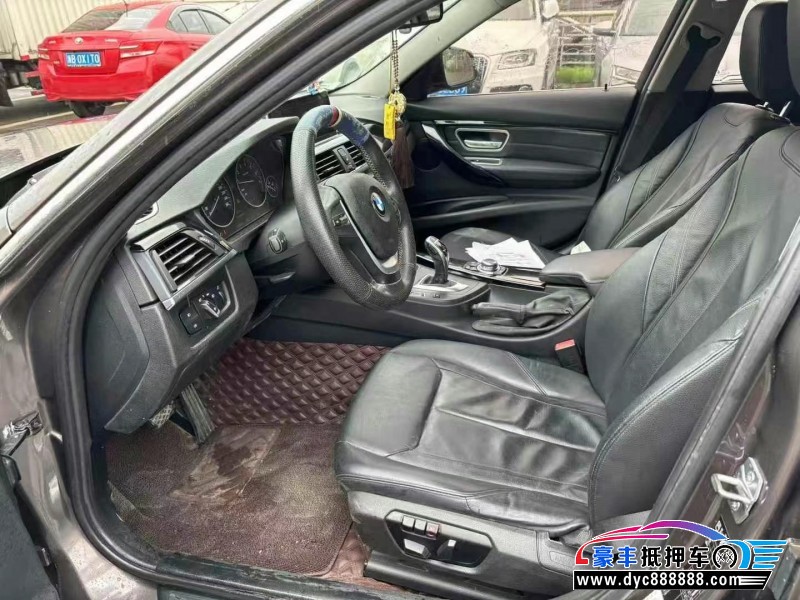 15年宝马3系轿车抵押车出售