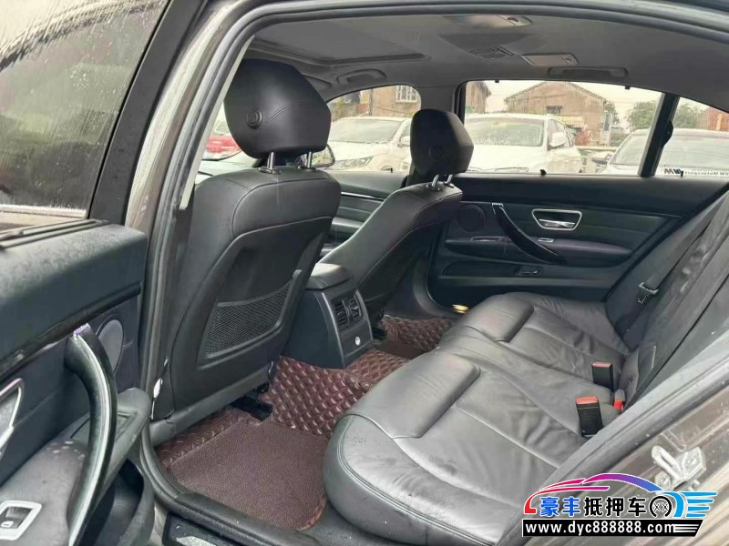 15年宝马3系轿车抵押车出售