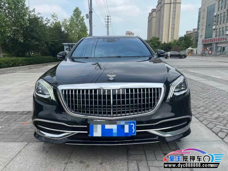 抵押车出售19年奔驰迈巴赫S级轿车