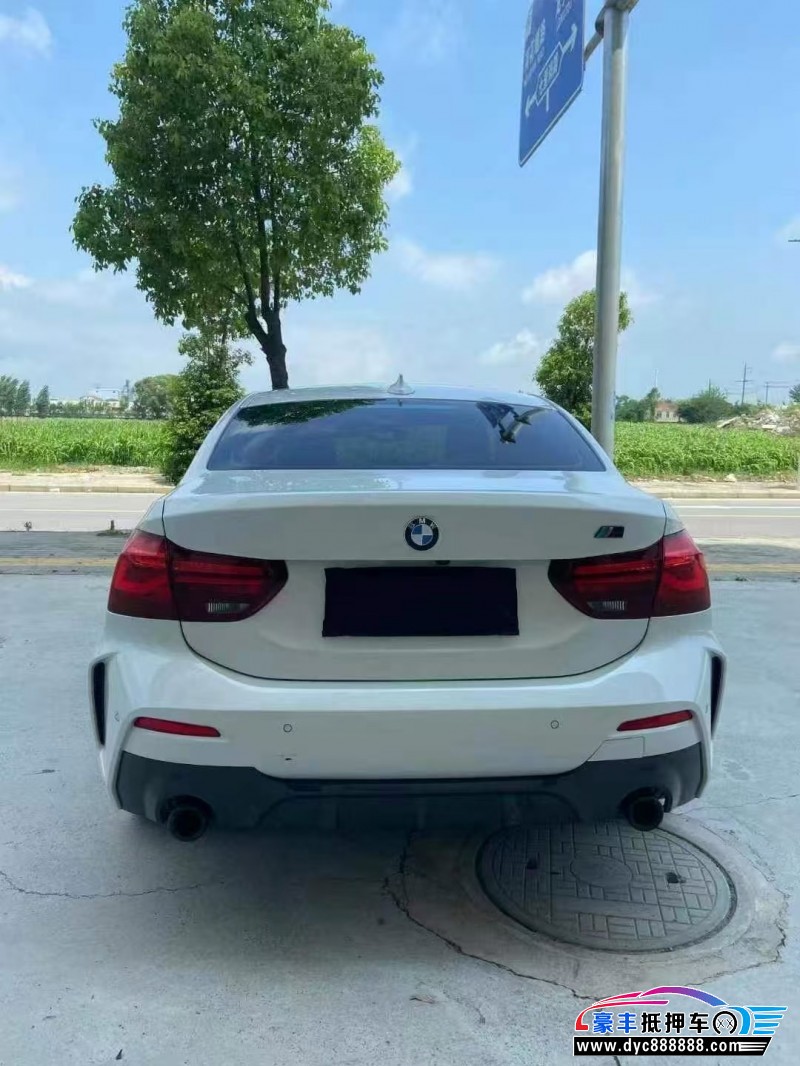 23年宝马1系轿车抵押车出售