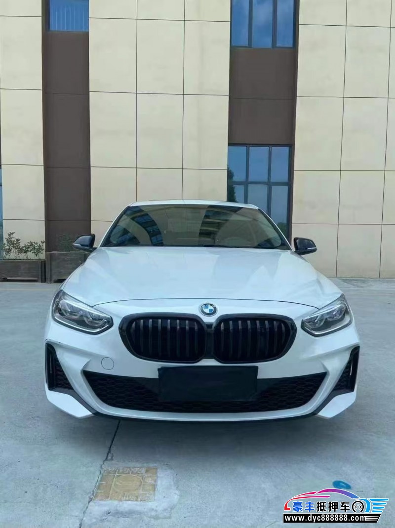 23年宝马1系轿车抵押车出售