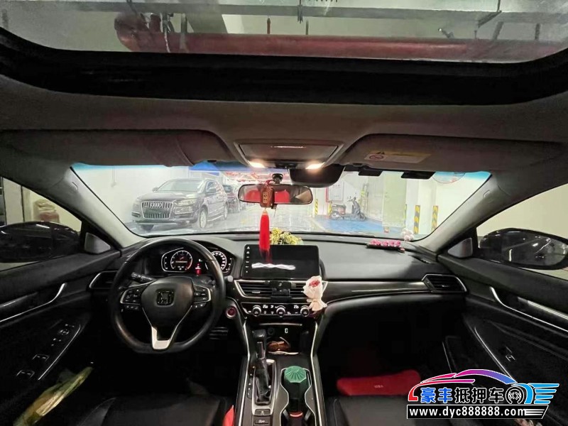 23年本田雅阁轿车抵押车出售