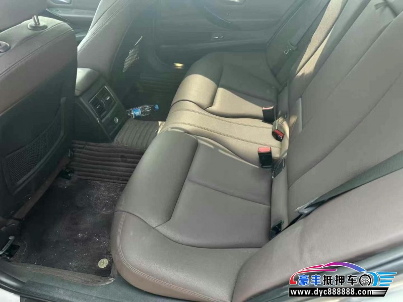 19年宝马3系轿车抵押车出售