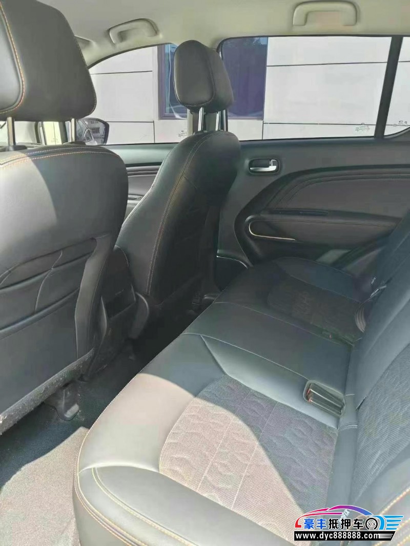 20年传祺gs3轿车抵押车出售