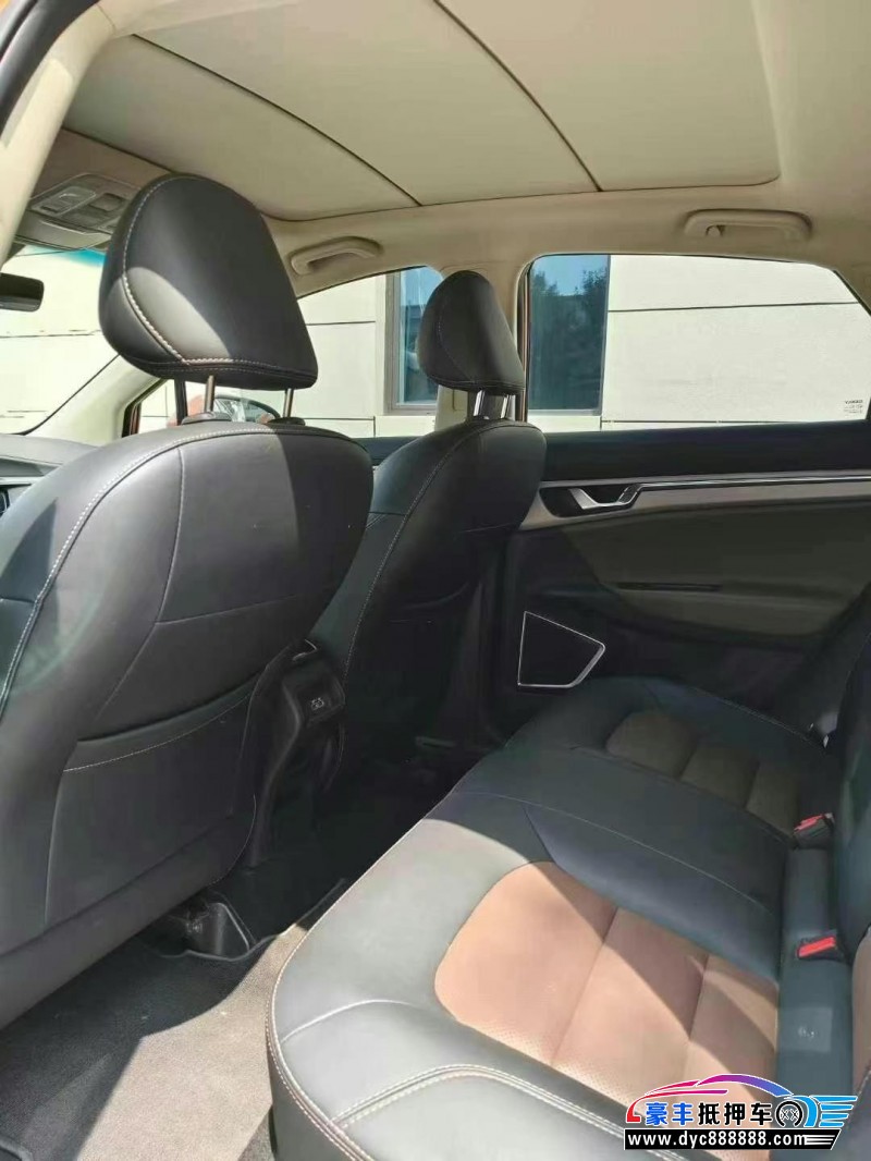 18年吉利帝豪轿车抵押车出售