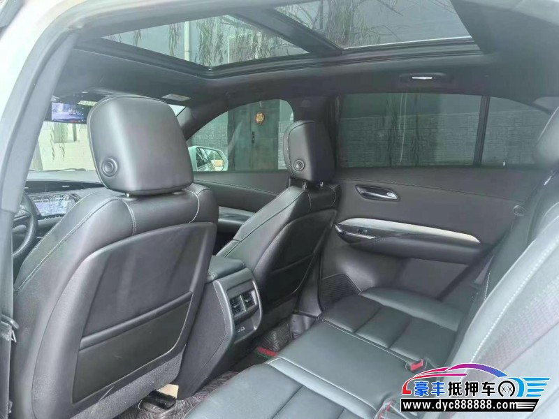 19年凯迪拉克XT4轿车抵押车出售