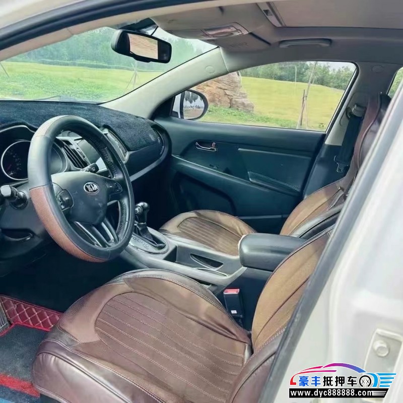 15年起亚智跑轿车抵押车出售