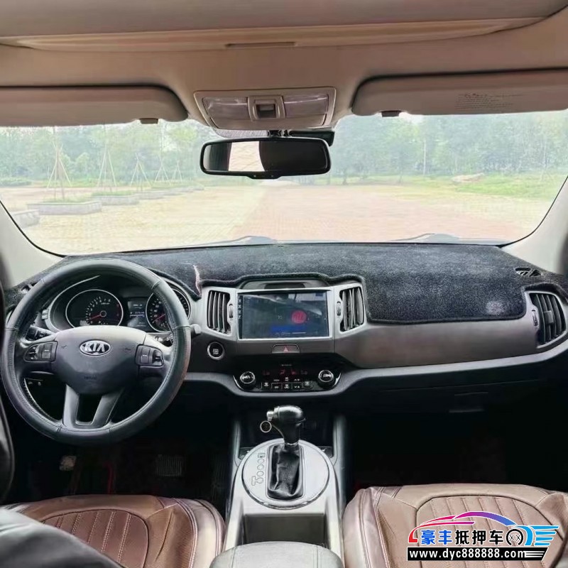 15年起亚智跑轿车抵押车出售