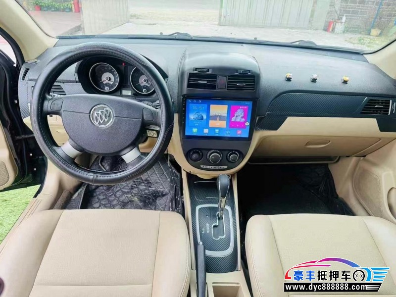 15年别克凯越轿车抵押车出售