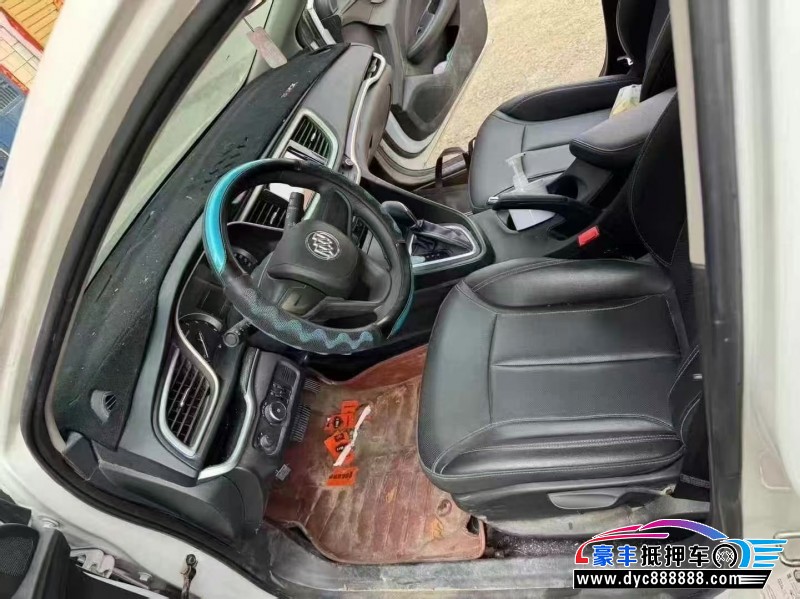 20年别克英朗轿车抵押车出售