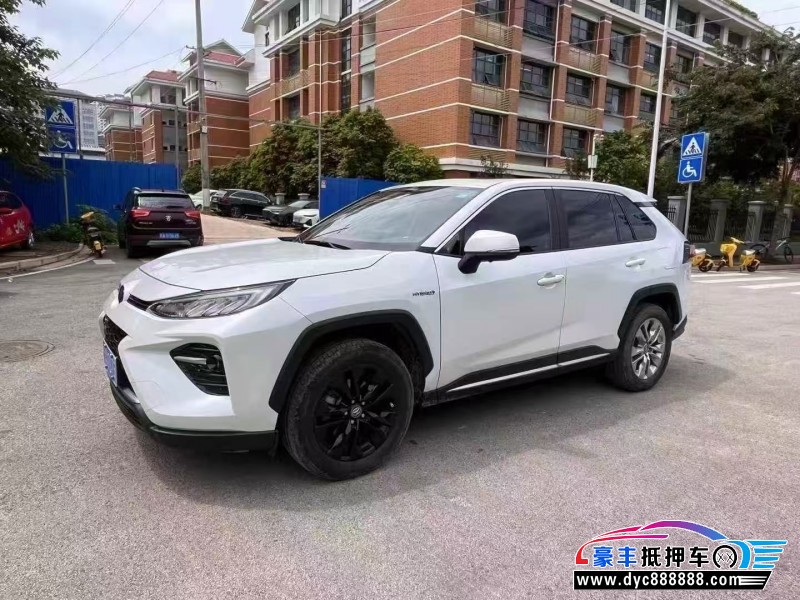 21年丰田威兰达轿车抵押车出售