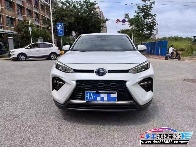 21年丰田威兰达轿车抵押车出售