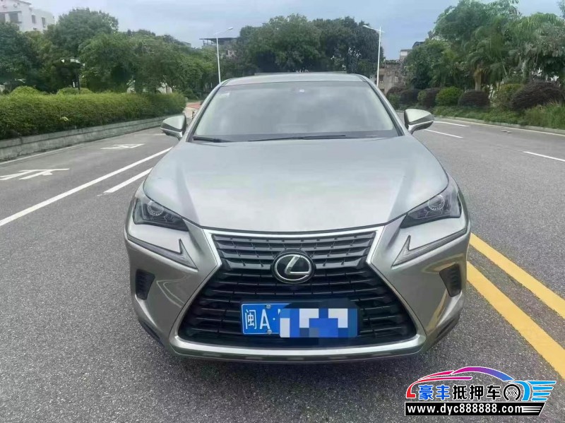 18年雷克萨斯NX轿车抵押车出售