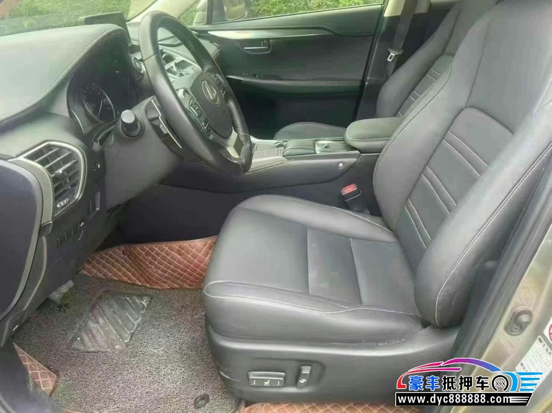 18年雷克萨斯NX轿车抵押车出售