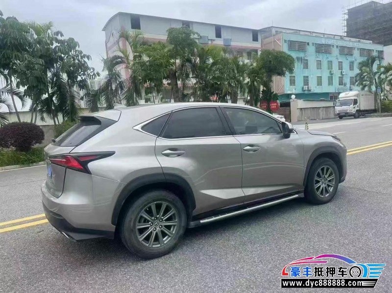 18年雷克萨斯NX轿车抵押车出售