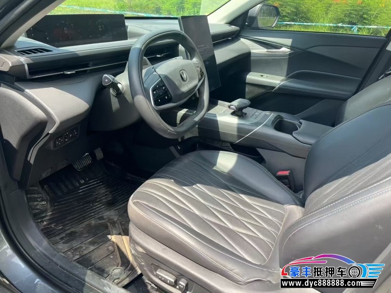 24年长安逸达轿车抵押车出售