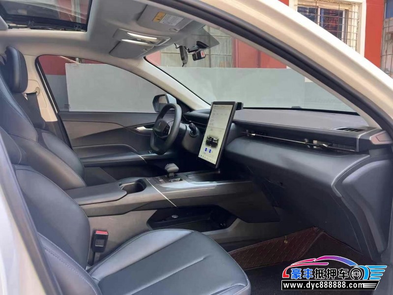 24年长安逸达轿车抵押车出售