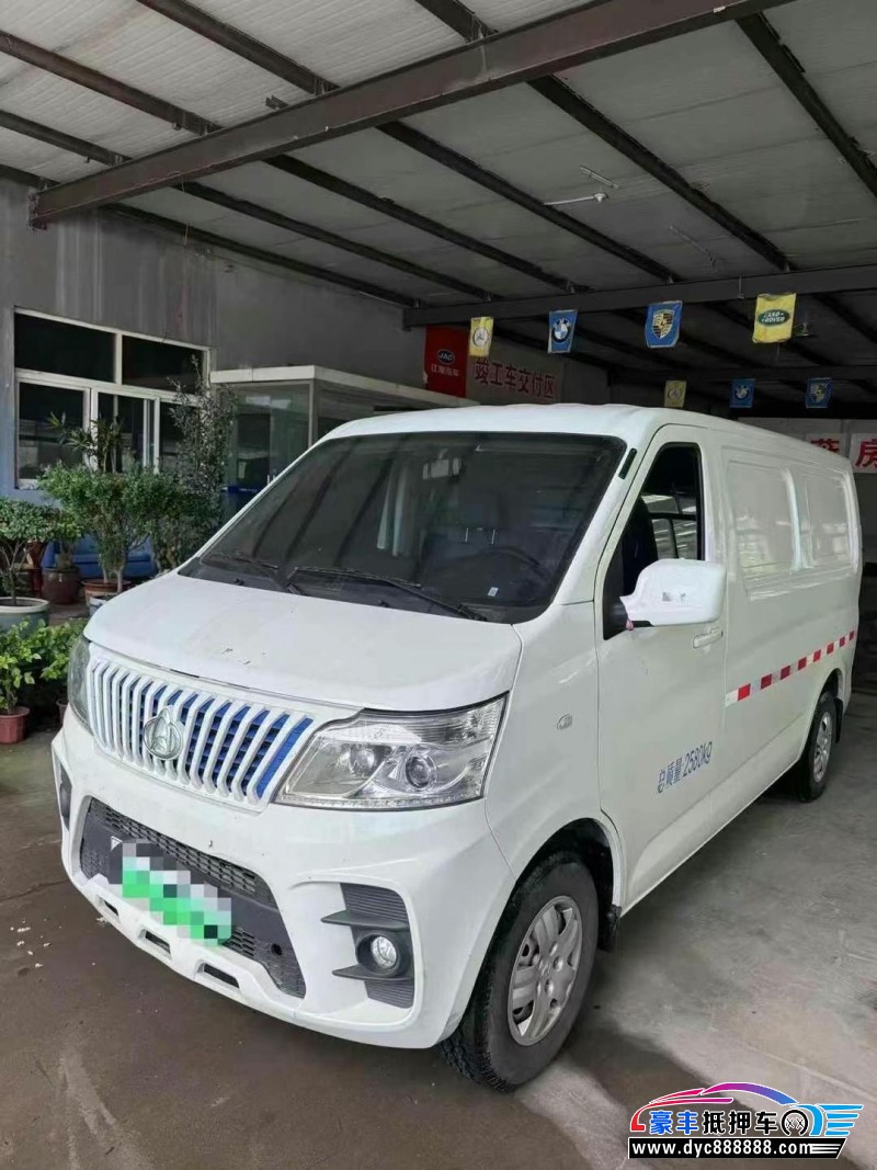 23年长安睿行轿车抵押车出售