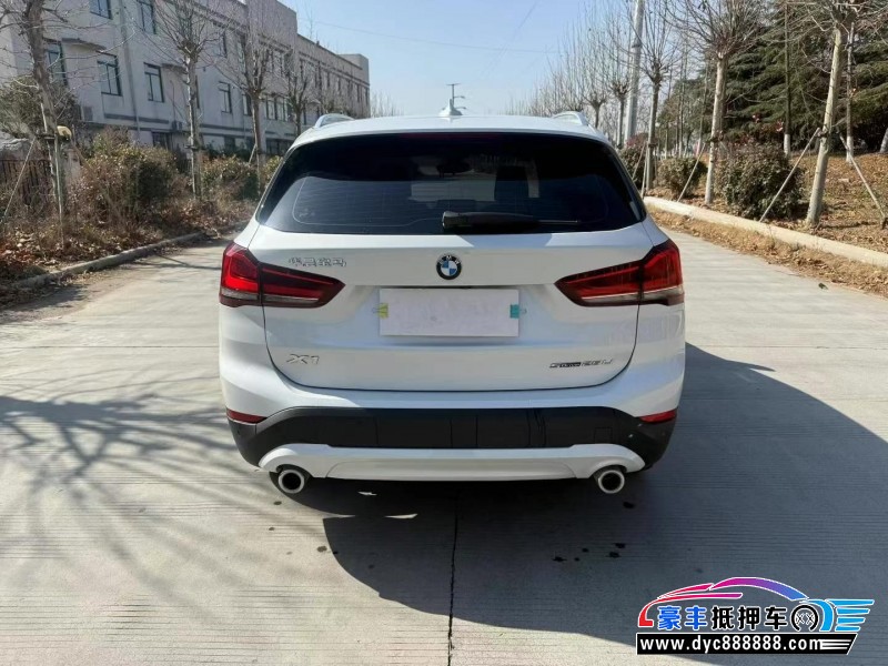 21年宝马X1轿车抵押车出售