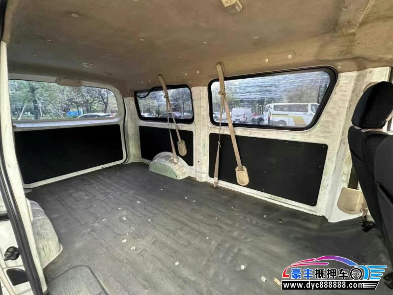 23年长安睿行轿车抵押车出售