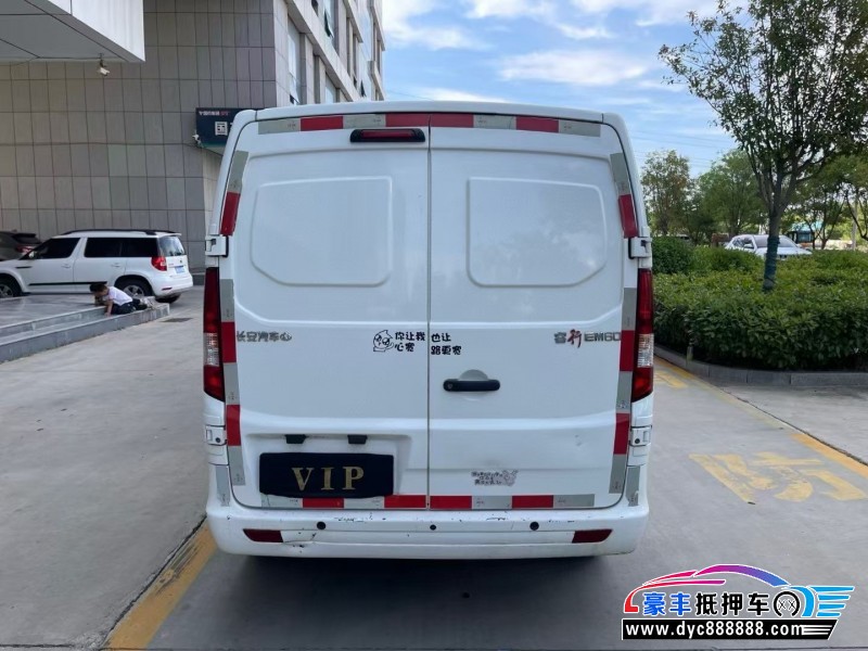 22年长安睿行轿车抵押车出售