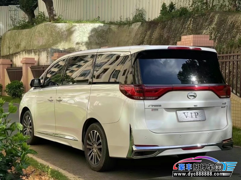 23年传祺M8轿车抵押车出售