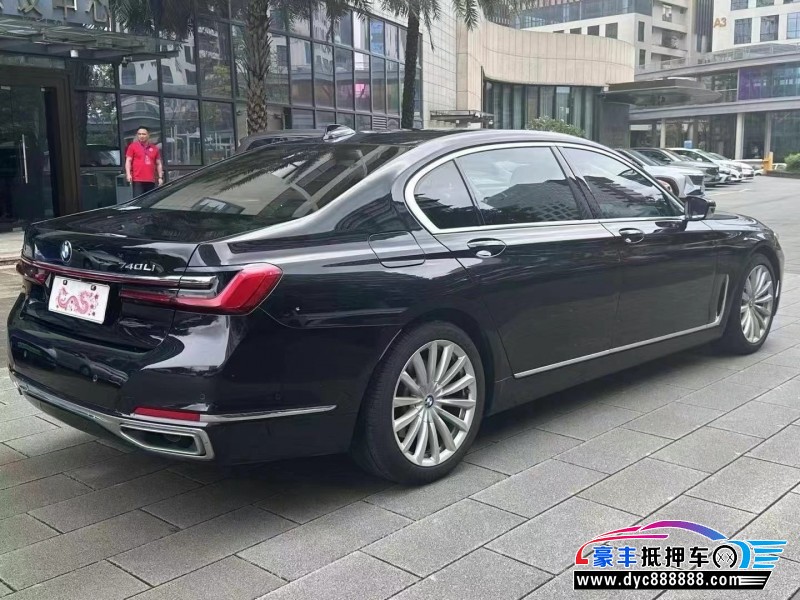 21年宝马7系轿车抵押车出售