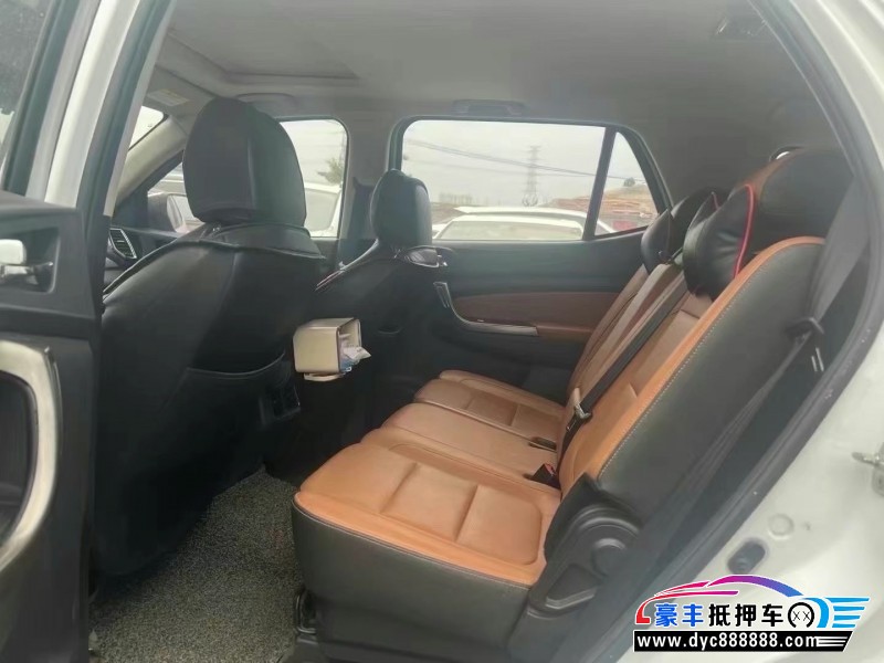 18年长安CX70轿车抵押车出售