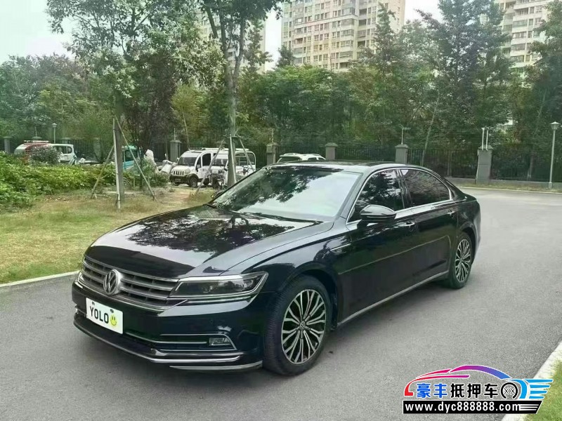 17年大众辉昂轿车抵押车出售