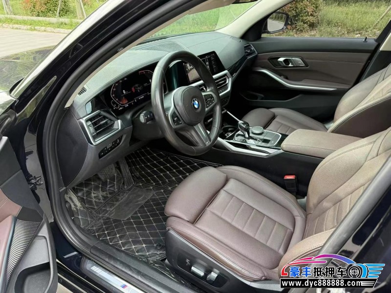 20年宝马3系轿车抵押车出售