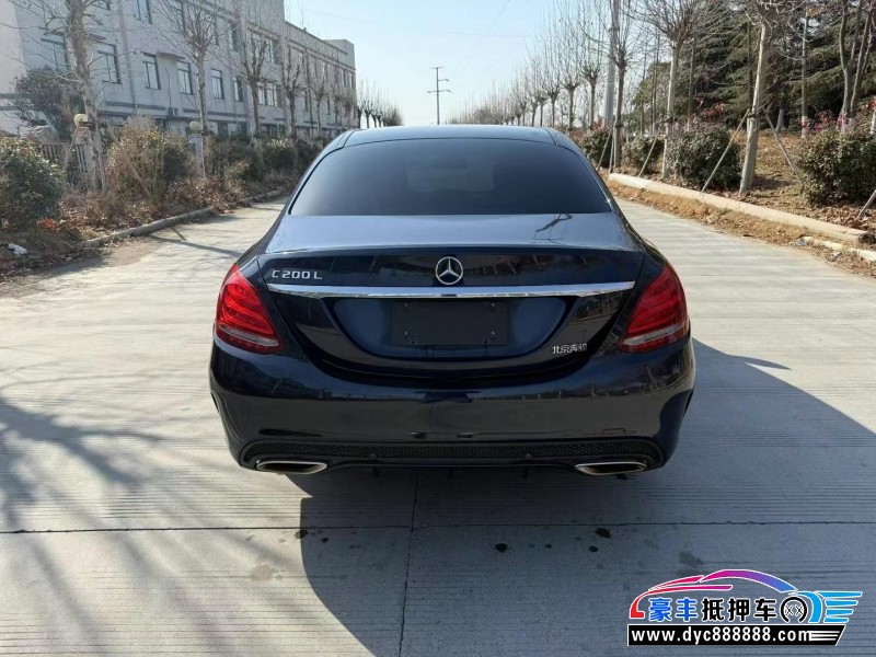 18年奔驰C轿车抵押车出售