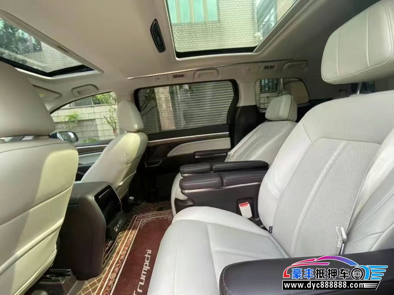 21年传祺M8轿车抵押车出售