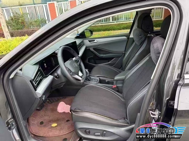 24年大众速腾轿车抵押车出售