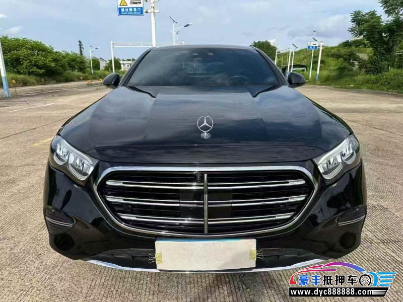 24年奔驰E轿车抵押车出售